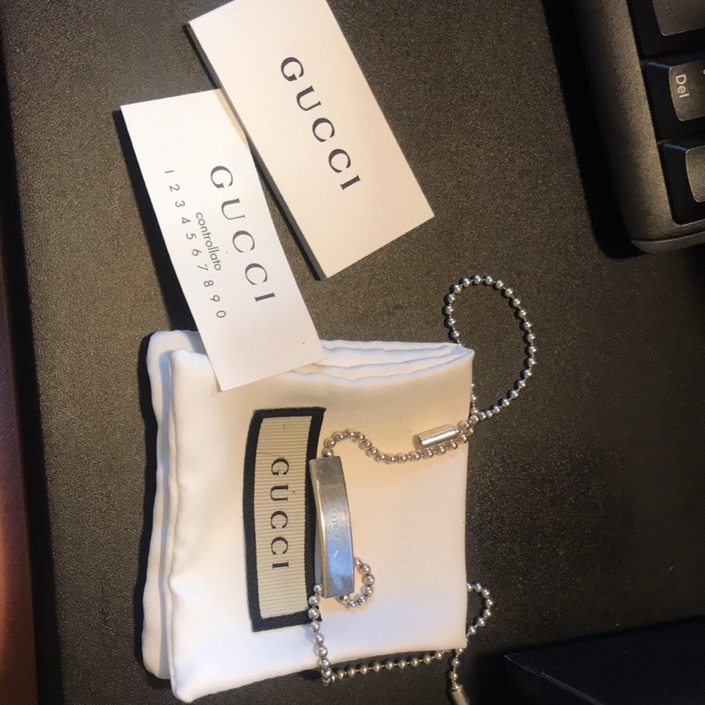 SUPER CUTE GUCCI AUTH STAMPED CHOKER